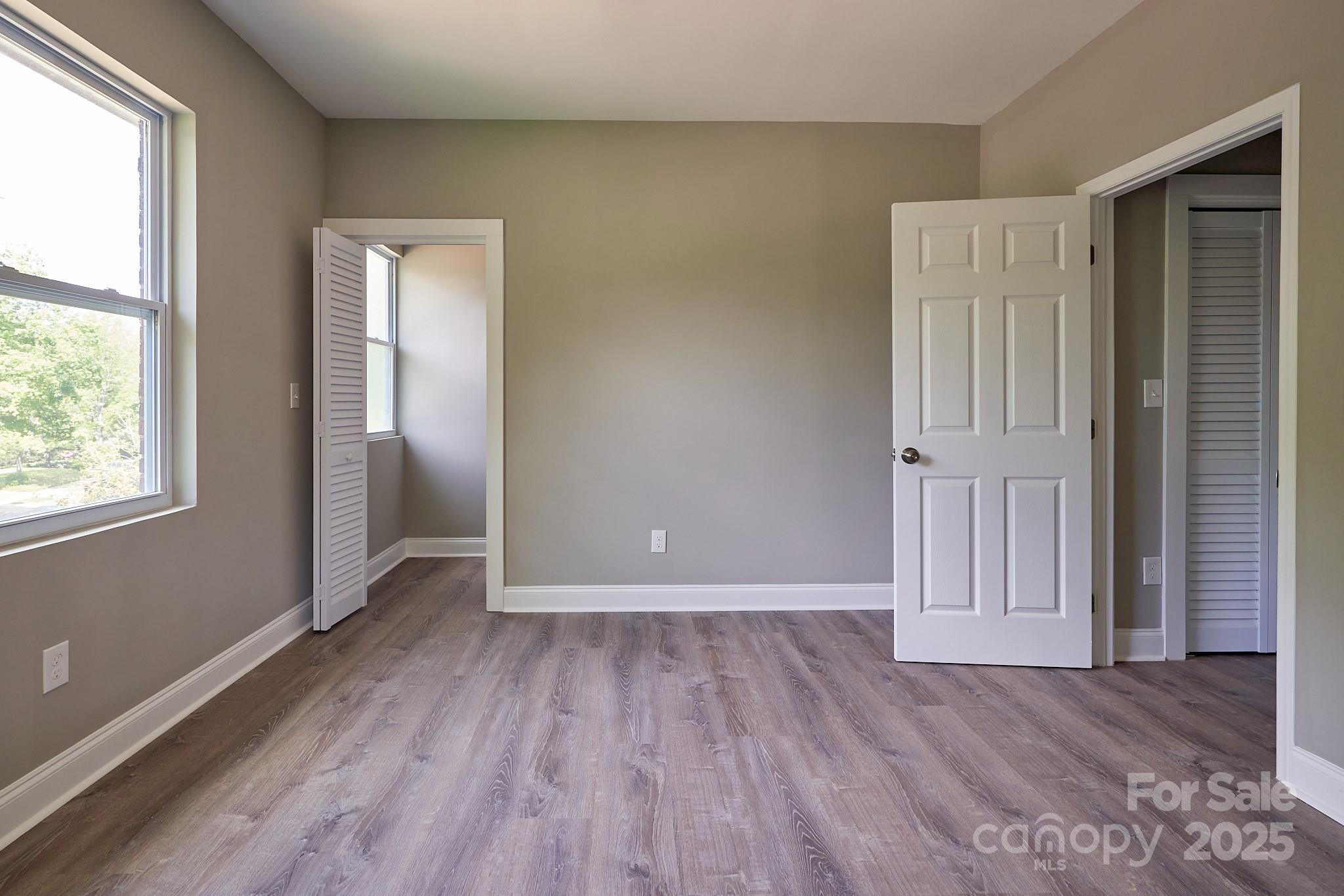 217 Circle Avenue Charlotte, NC 28207 - Photo 26 of 27