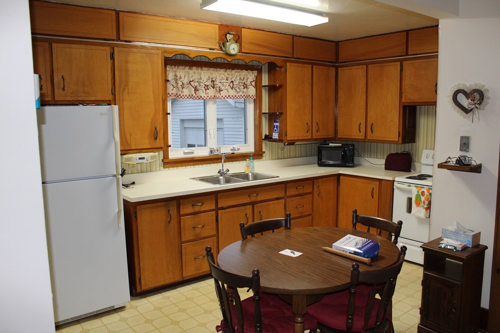 106 Merle Road Clarion, PA 16214 - Photo 4 of 18 Gallery Image 4