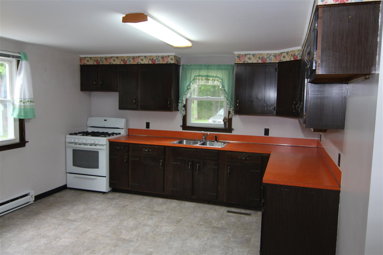 7082 Shaker Road Loudon, NH 03307 - Photo 2 of 35