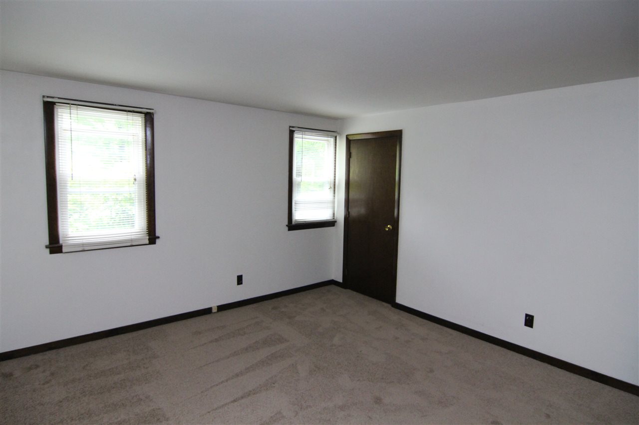 7082 Shaker Road Loudon, NH 03307 - Photo 11 of 35