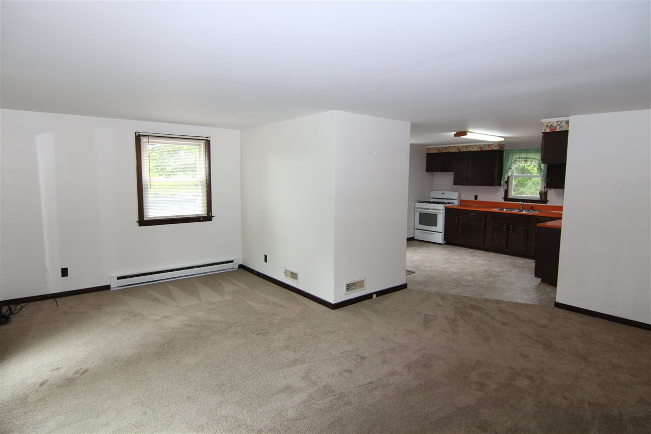 7082 Shaker Road Loudon, NH 03307 - Photo 5 of 35