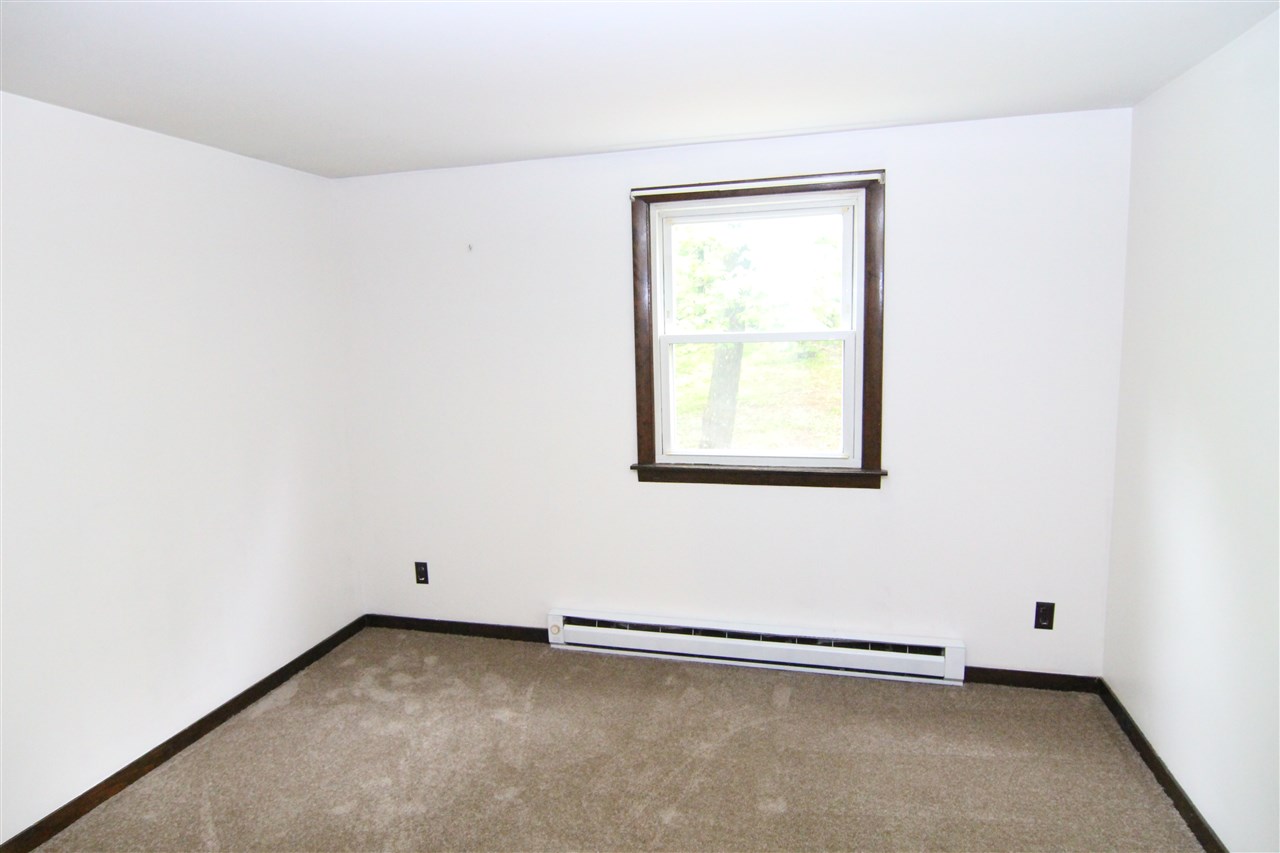 7082 Shaker Road Loudon, NH 03307 - Photo 8 of 35