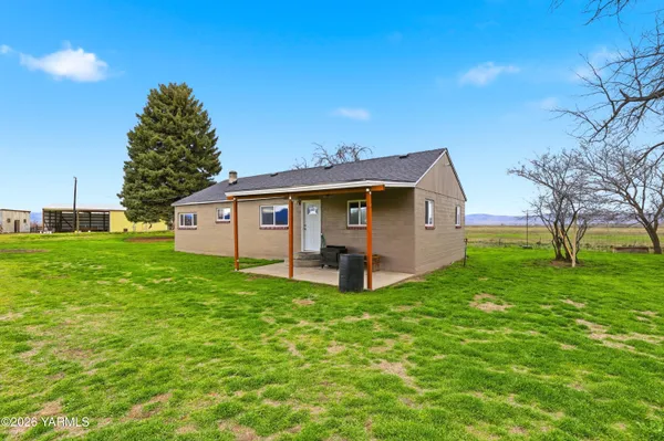 $590,000 | 13951 Fort Road, White Swan, WA 98952