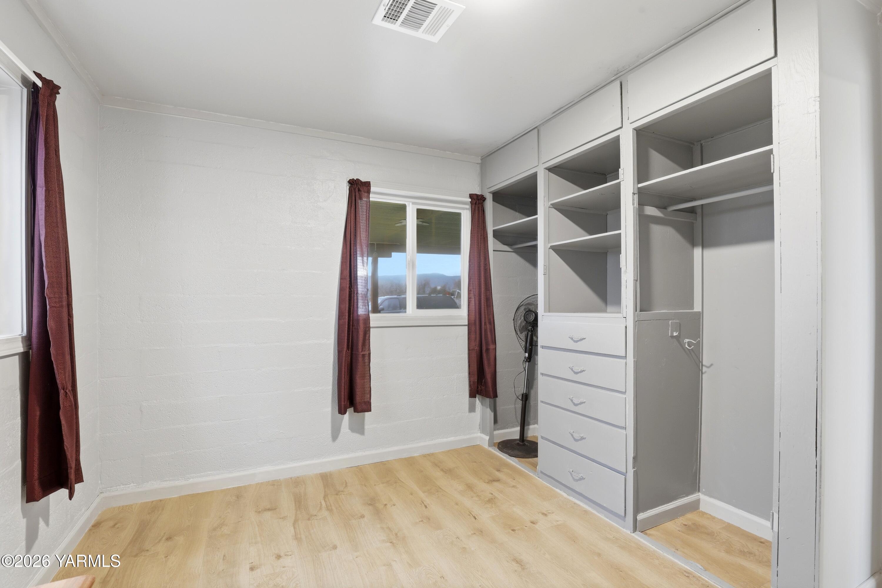 13951 Fort Road White Swan, WA 98952 - Photo 13 of 30 13951 Fort Rd013