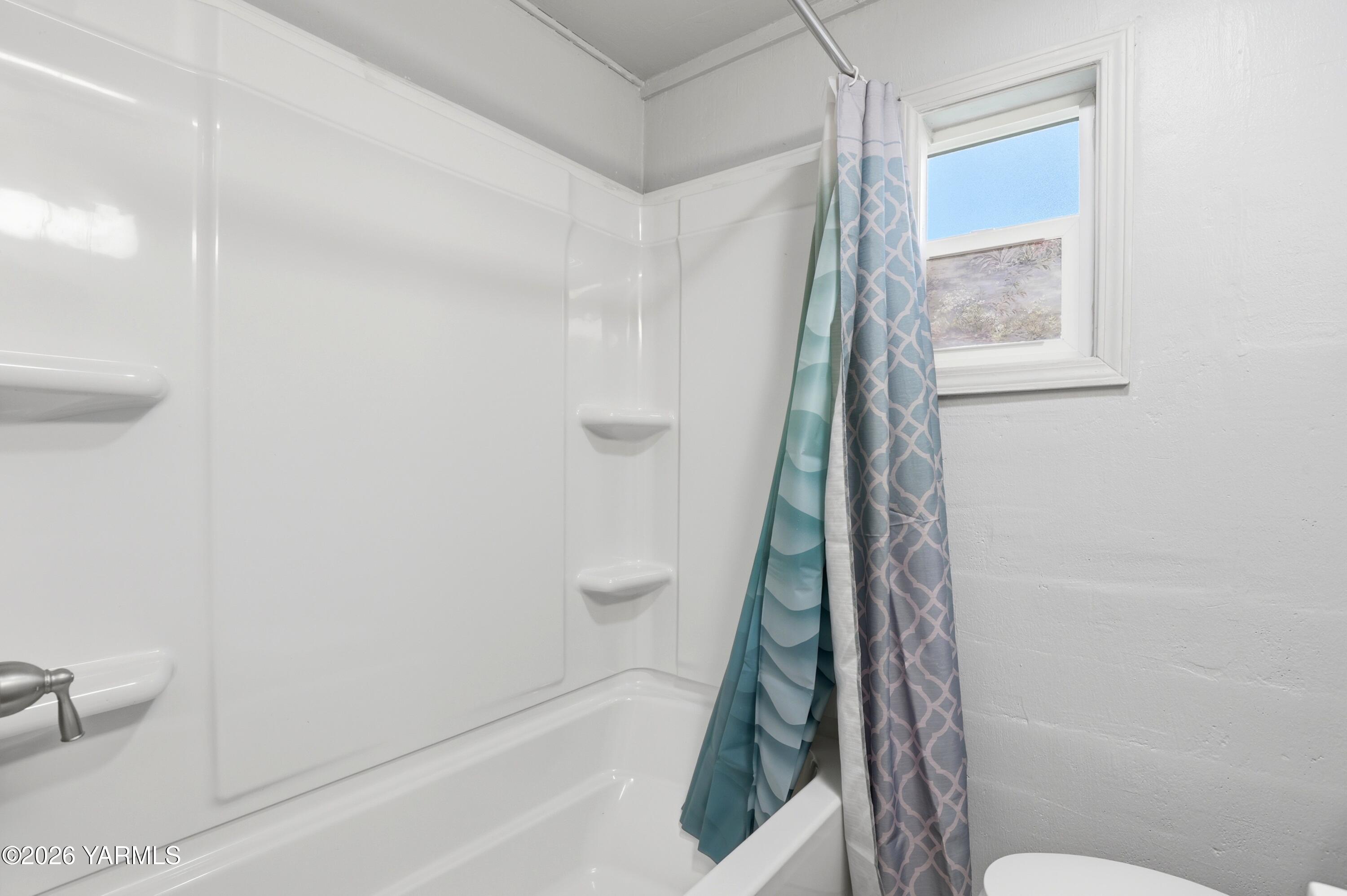 13951 Fort Road White Swan, WA 98952 - Photo 19 of 30 13951 Fort Rd019