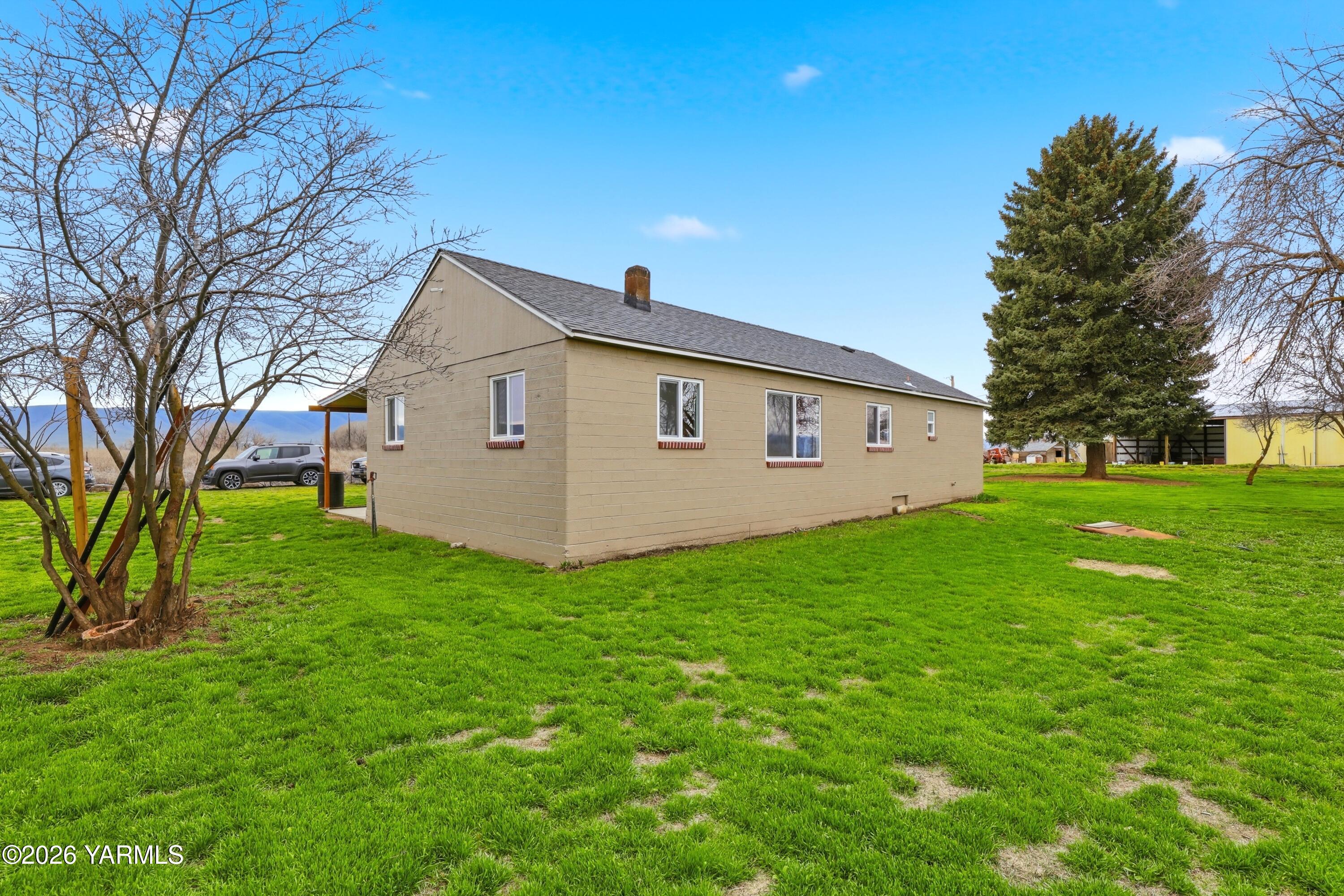 13951 Fort Road White Swan, WA 98952 - Photo 23 of 30 13951 Fort Rd023