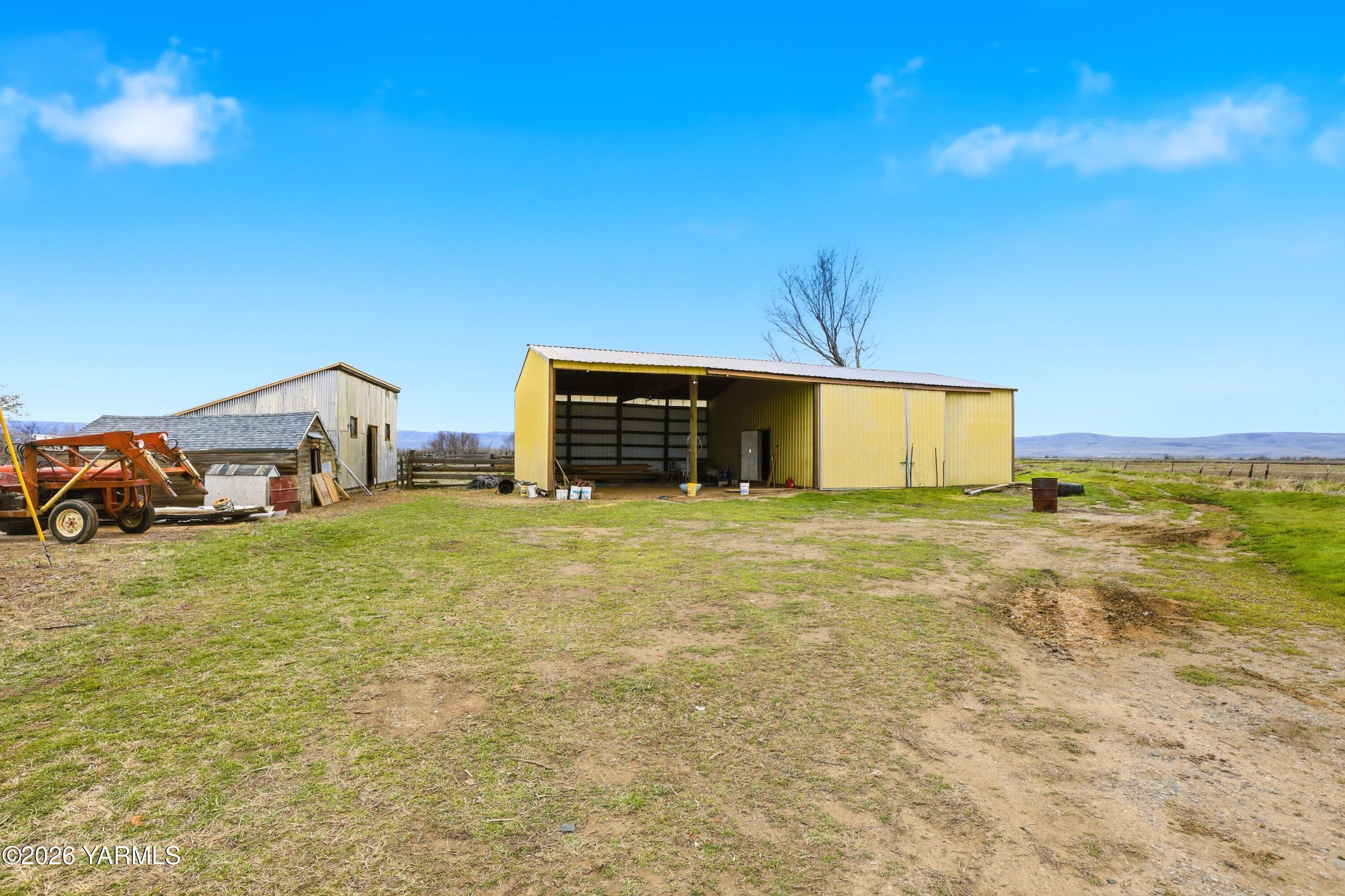 13951 Fort Road White Swan, WA 98952 - Photo 25 of 30 13951 Fort Rd025