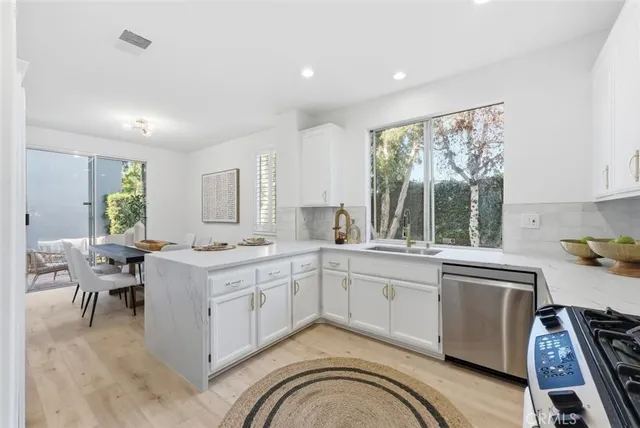 $1,449,000 | 29 Hulsea, Aliso Viejo, CA 92656