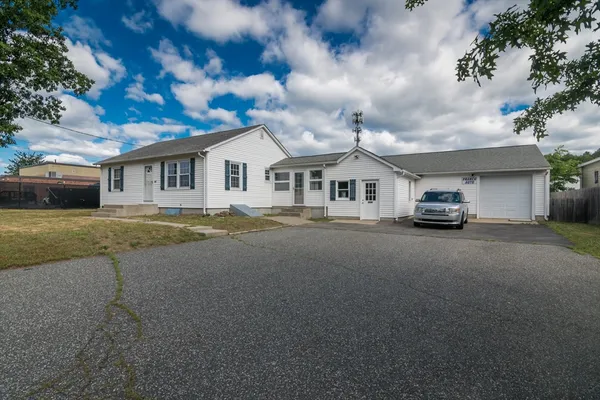 $379,000 | 248 Laconia Street, Springfield, MA 01129
