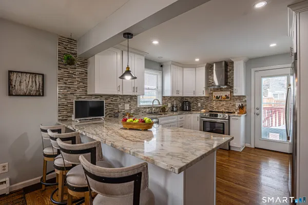 $780,000 | 206 Sterling Street, Fairfield, CT 06825