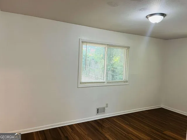 $1,350 | 1076 Center Street Southwest, Unit 1074, Mableton, GA 30126