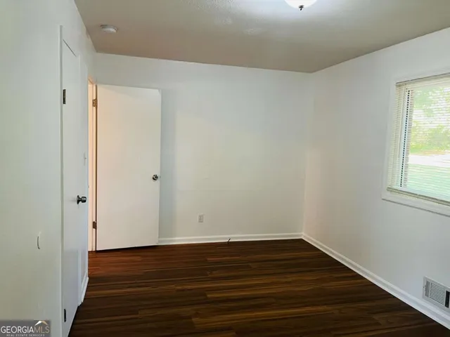 $1,350 | 1076 Center Street Southwest, Unit 1074, Mableton, GA 30126