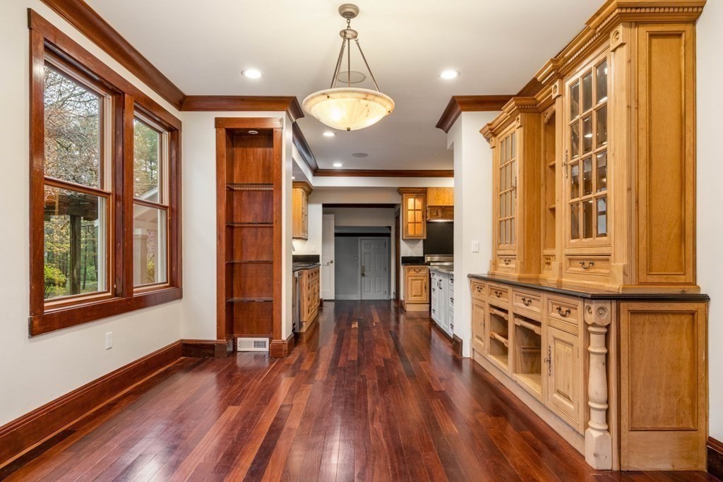 12 Summit Road Lexington, MA 02421 - Photo 11 of 41