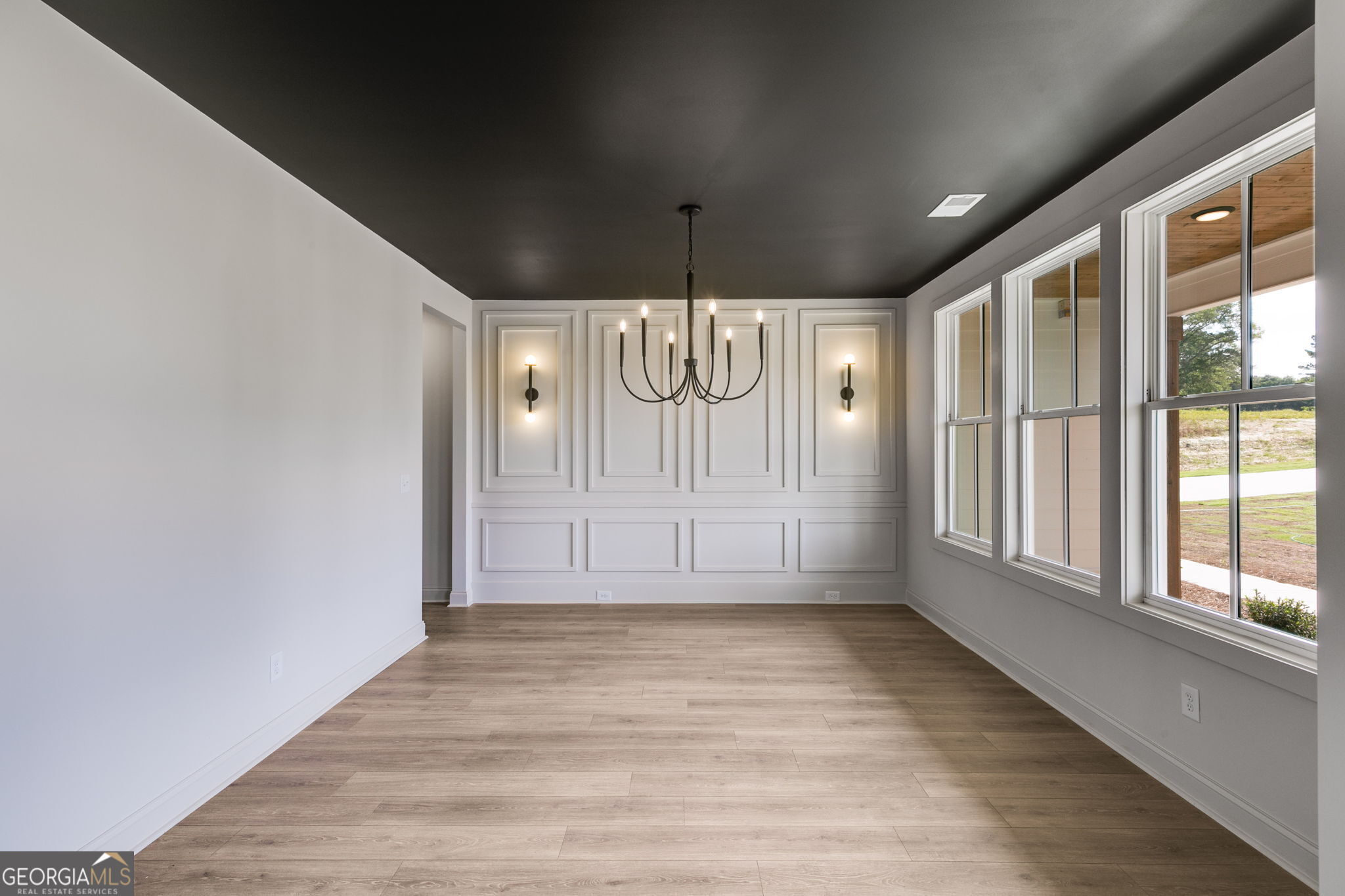 1593 Bethesda Church Road Carrollton, GA 30117 - Photo 11 of 50 a view of an empty room with a window