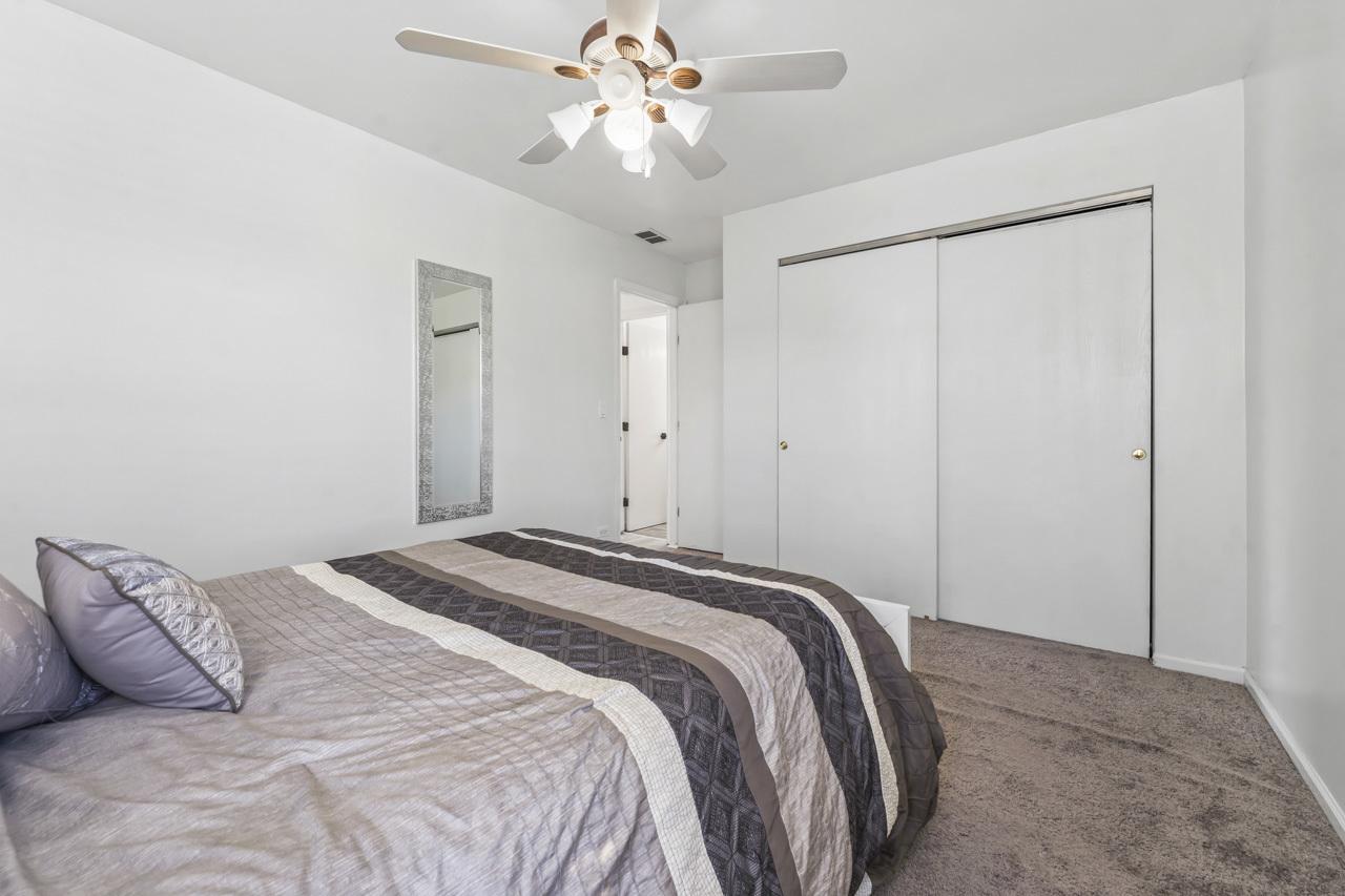 40 Jackson Lane Streamwood, IL 60107 - Photo 34 of 52