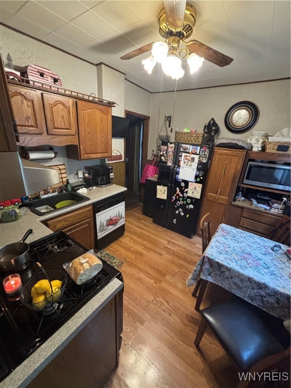 704 Abbott Road Buffalo, NY 14220 - Photo 4 of 13 Kitchen
