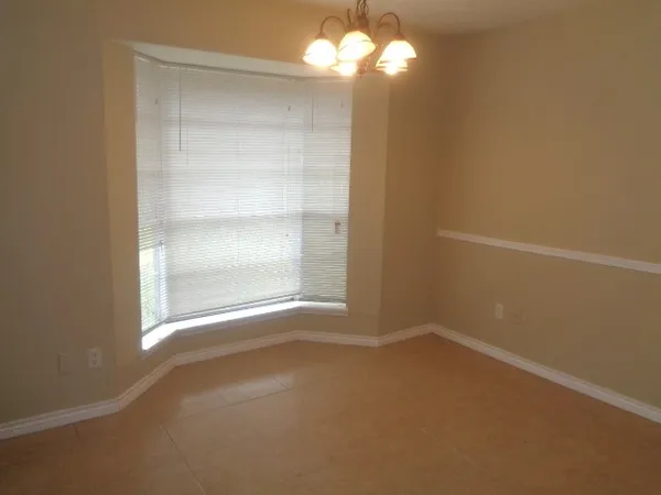 $1,650 | 14022 Greenway Drive, Sugar Land, TX 77498