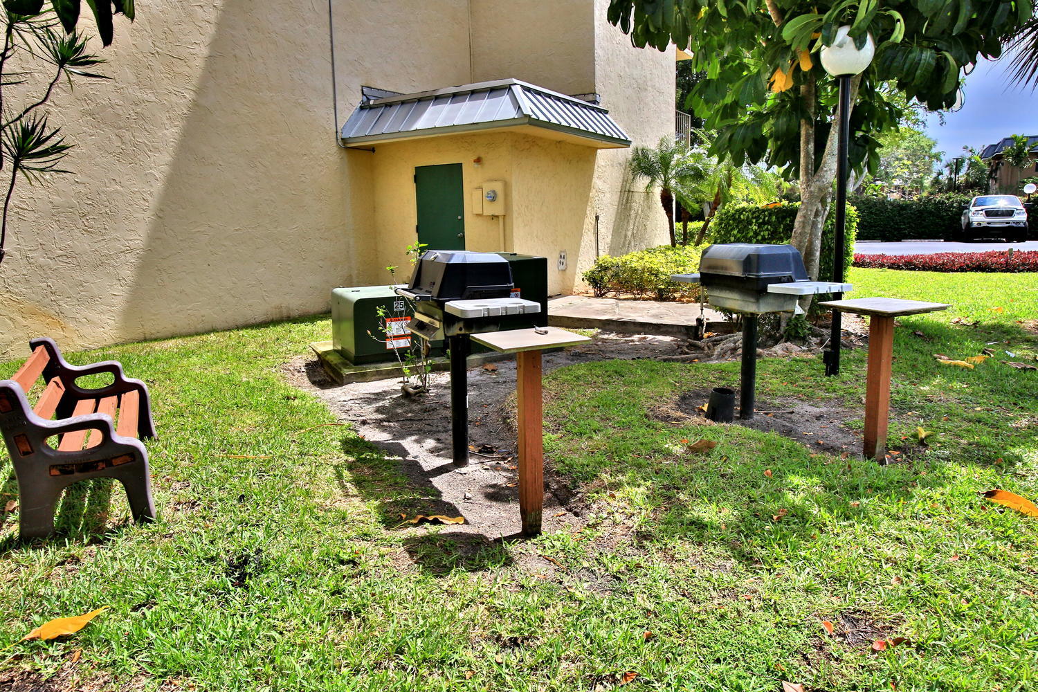 21 Royal Palm Way, Unit 206 Boca Raton, FL 33432 - Photo 29 of 35 21 Royal Palm Way 206 Boca-large-028-16-