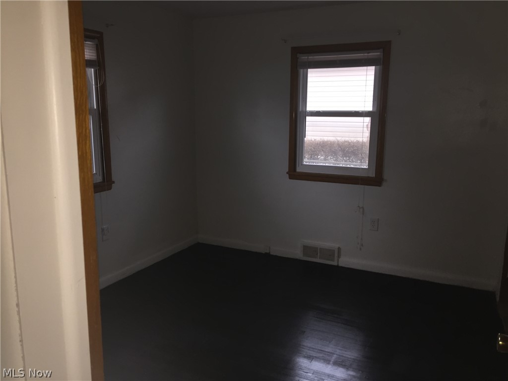 520 Stanley Road Akron, OH 44312 - Photo 11 of 15