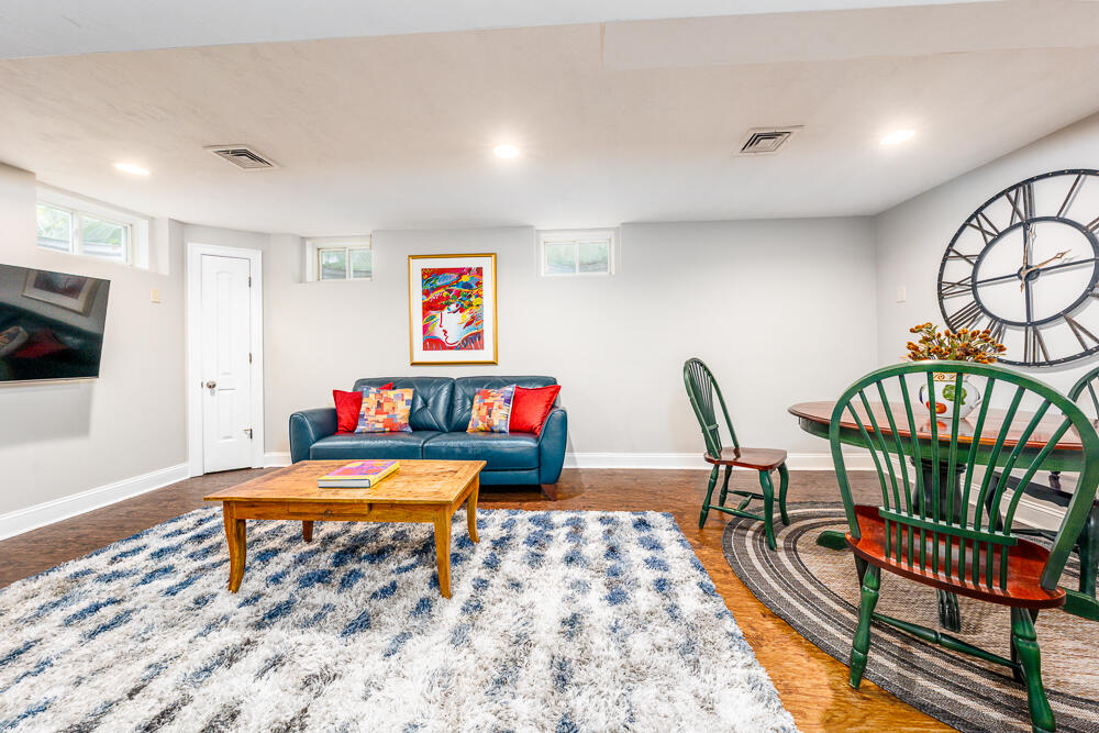 5 Pine Street Sandwich, MA 02563 - Photo 55 of 74 a workspace with furniture and rug