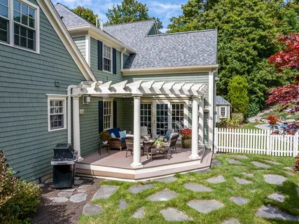 $1,695,000 | 5 Pine Street, Sandwich, MA 02563