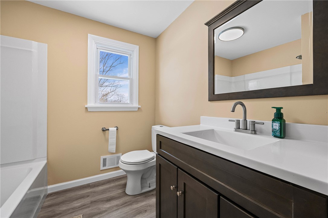 4305 Cream Ridge Road Walworth, NY 14502 - Photo 13 of 33