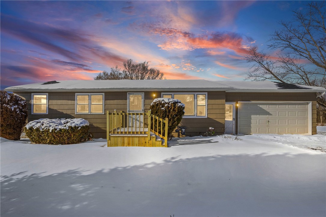 4305 Cream Ridge Road Walworth, NY 14502 - Photo 2 of 33