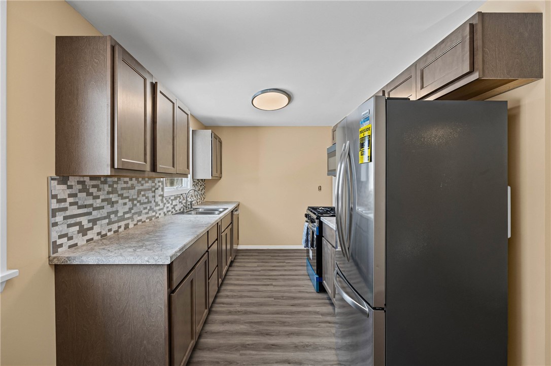 4305 Cream Ridge Road Walworth, NY 14502 - Photo 8 of 33