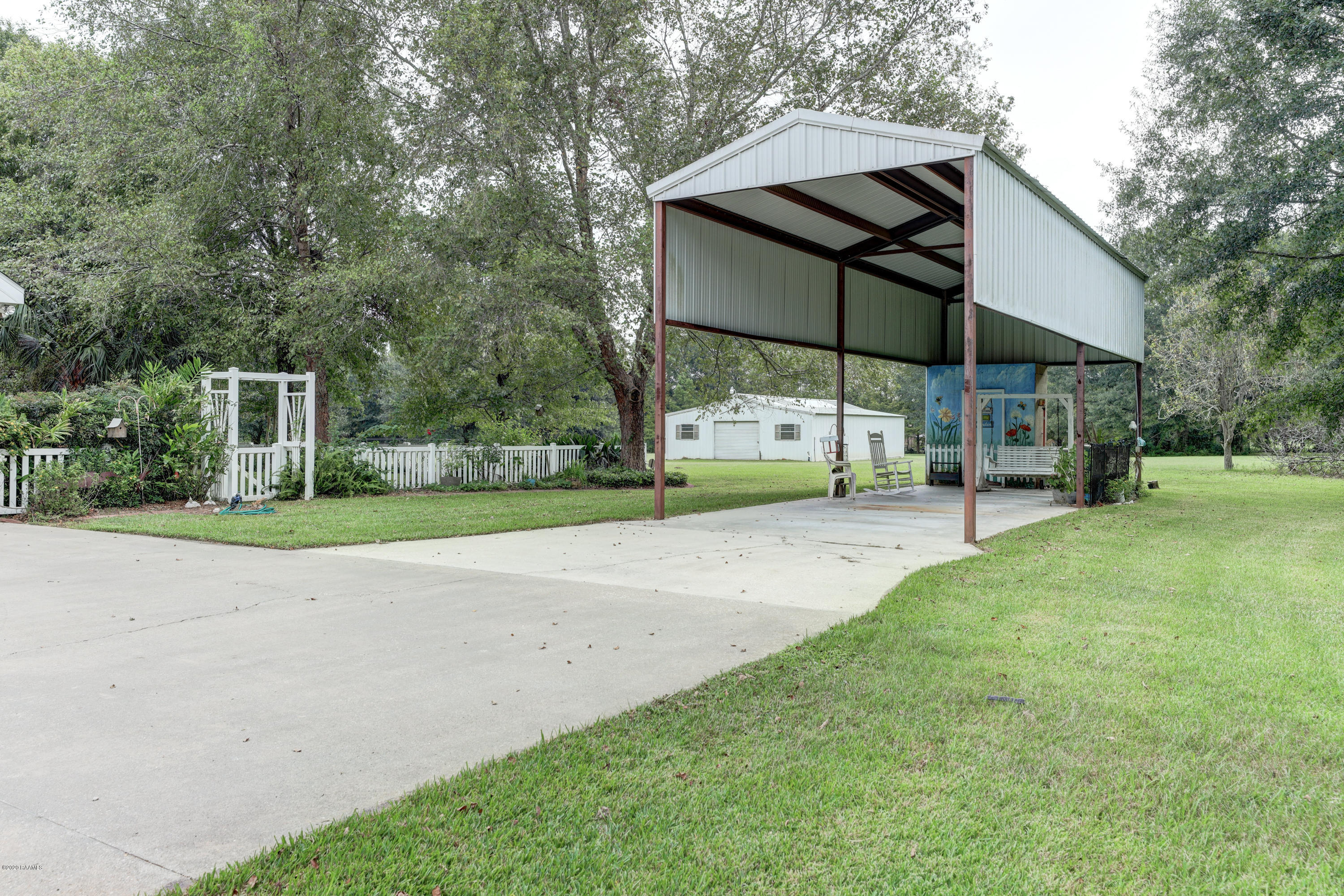 705 Louis Arceneaux Road Lafayette, LA 70507 - Photo 40 of 43 Louis Arceneaux-4
