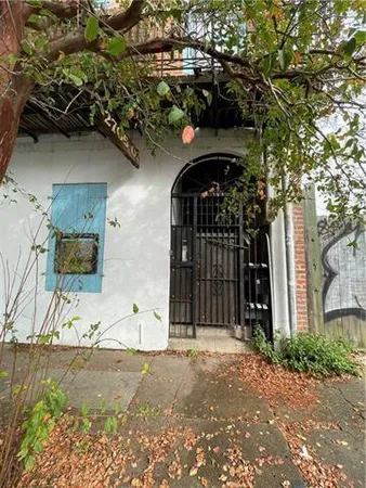 $180,000 | 2707 Chartres Street, Unit 7, New Orleans, LA 70117