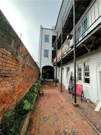 $180,000 | 2707 Chartres Street, Unit 7, New Orleans, LA 70117