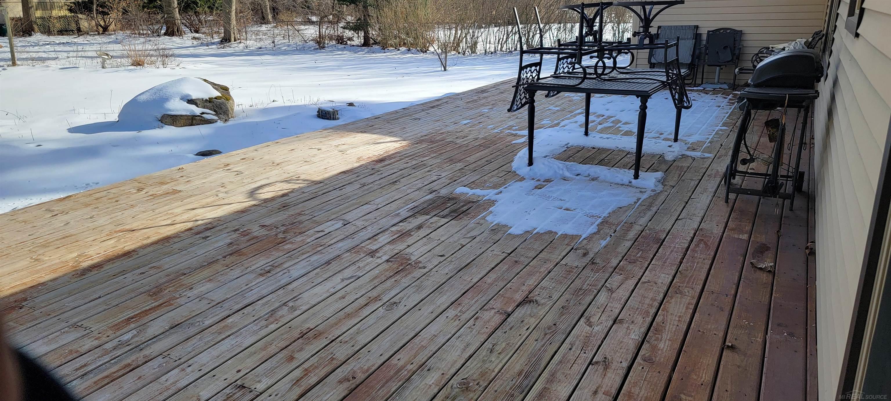 4265 County Line Road Casco, MI 48064 - Photo 19 of 23 50165414-c58b2904-8962-4e5c-83e6-c211fdff3c11.JPG