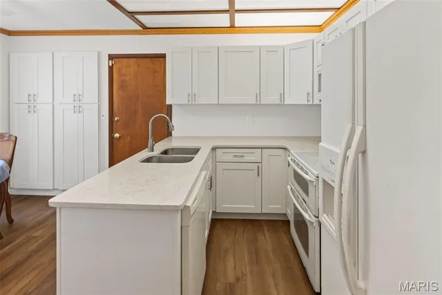 $365,000 | 69 Country Club Acres, Belleville, IL 62223