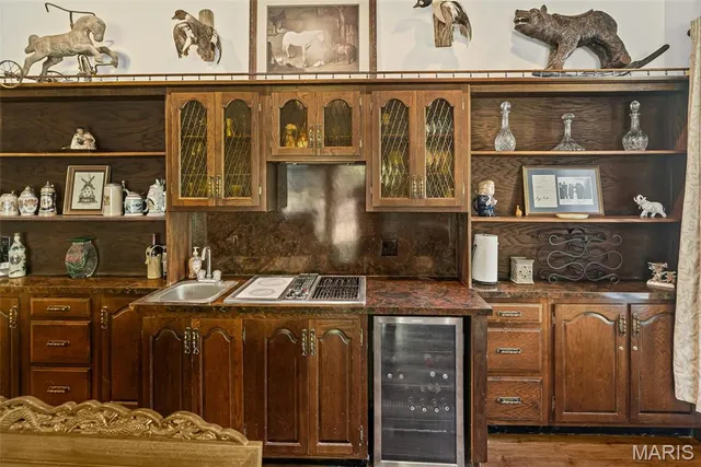 $365,000 | 69 Country Club Acres, Belleville, IL 62223