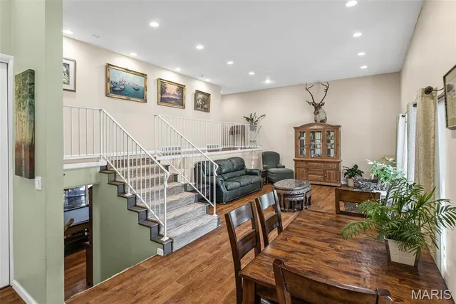 $365,000 | 69 Country Club Acres, Belleville, IL 62223