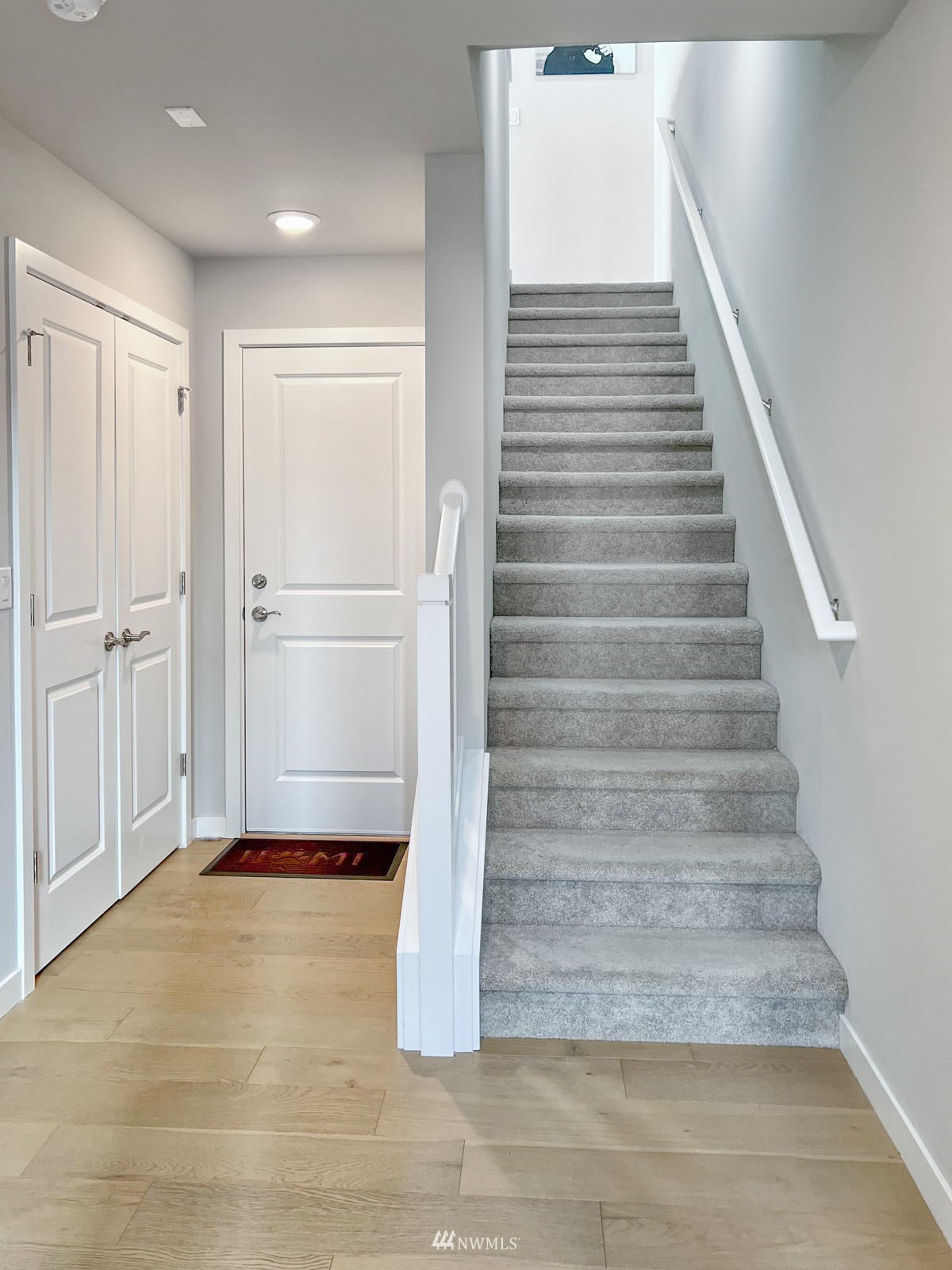 509 237th Place Southeast, Unit E Bothell, WA 98021 - Photo 9 of 35 a view of an entryway