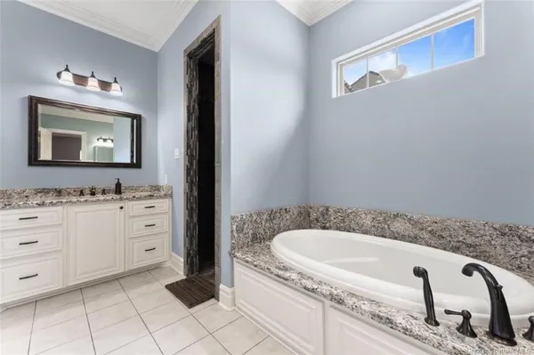 $674,000 | 2215 Longue Vue Drive, Lake Charles, LA 70605