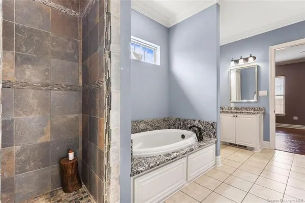 $674,000 | 2215 Longue Vue Drive, Lake Charles, LA 70605