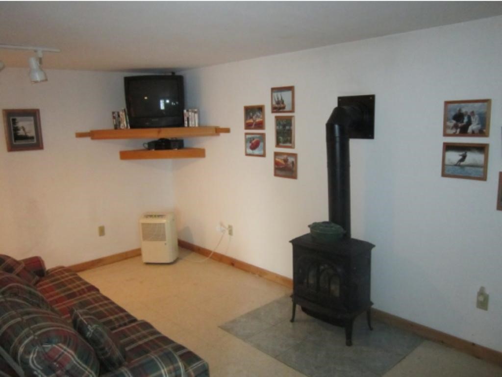 68 Camp Road Wakefield, NH 03872 - Photo 22 of 24