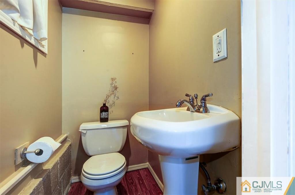 13 Andover Road Old Bridge, NJ 08857 - Photo 17 of 31 Gallery Image 17