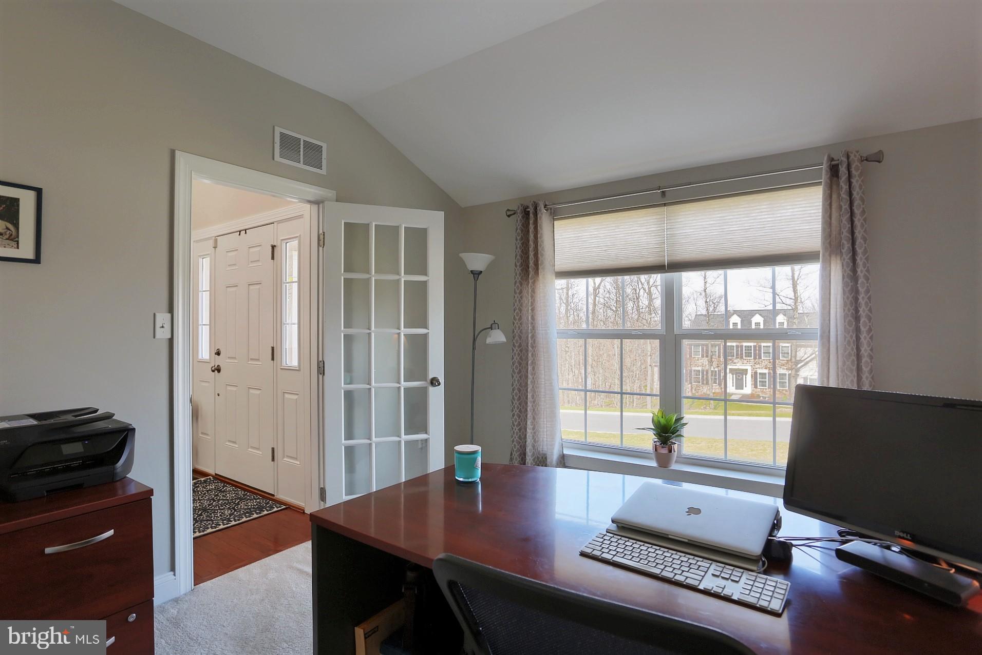181 Overlook Road Morgantown, PA 19543 - Photo 5 of 54 Study/Office Just off Foyer