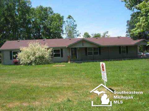 26816 Sibley Road Romulus, MI 48174 - Photo 1 of 4 456205.JPG