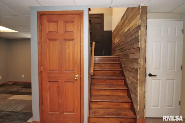 $219,900 | 4 Pioneer Court, Pekin, IL 61554