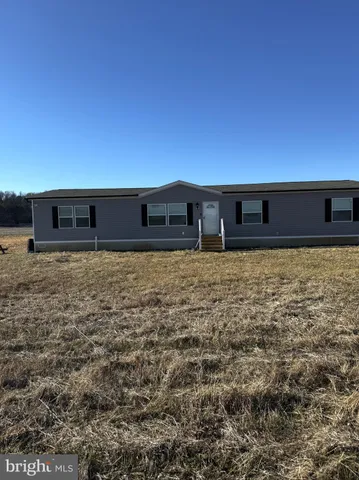 $2,300 | 8236 Camden Road, Port Royal, VA 22535