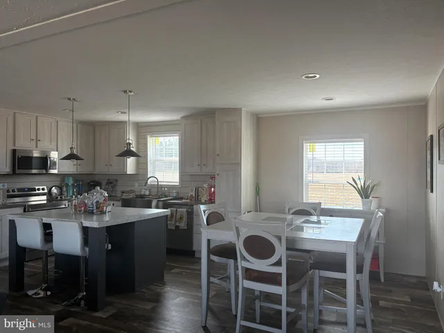 $2,300 | 8236 Camden Road, Port Royal, VA 22535