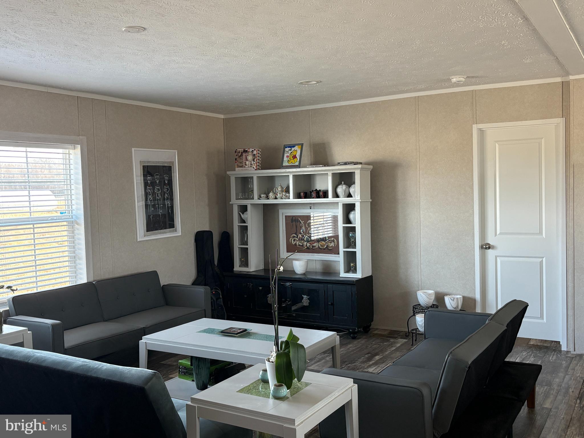 8236 Camden Road Port Royal, VA 22535 - Photo 10 of 10 Livingroom