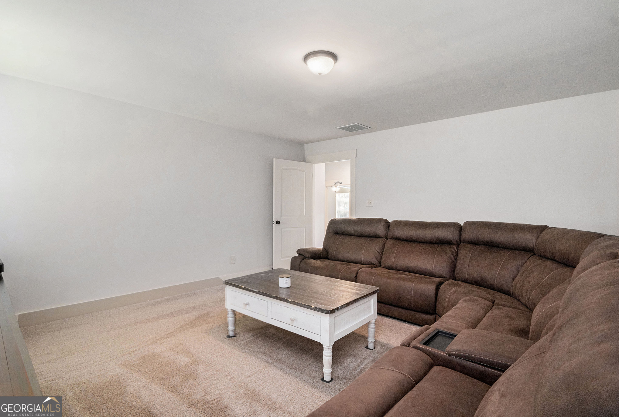 466 Austin Storey Circle Newnan, GA 30263 - Photo 29 of 38 a living room with furniture