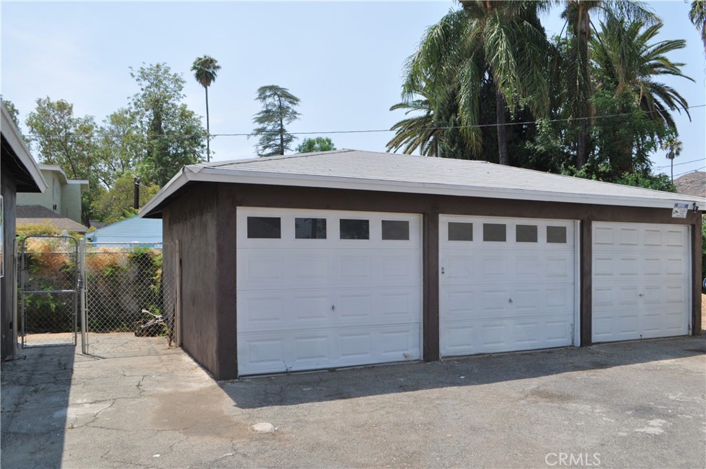 3855 Locust Street Riverside, CA 92501 - Photo 18 of 18