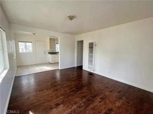 $1,495 | 3855 Locust Street, Riverside, CA 92501