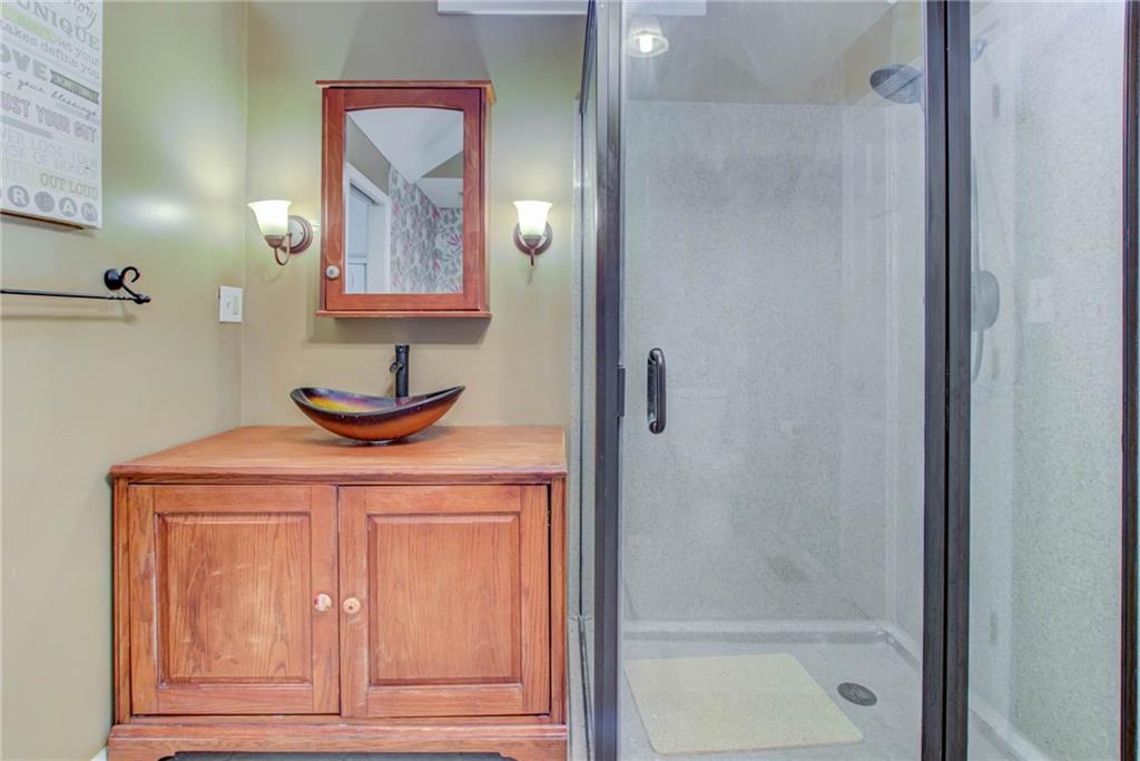 3133 Valley Farms Road Indianapolis, IN 46214 - Photo 16 of 25 Gallery Image 16